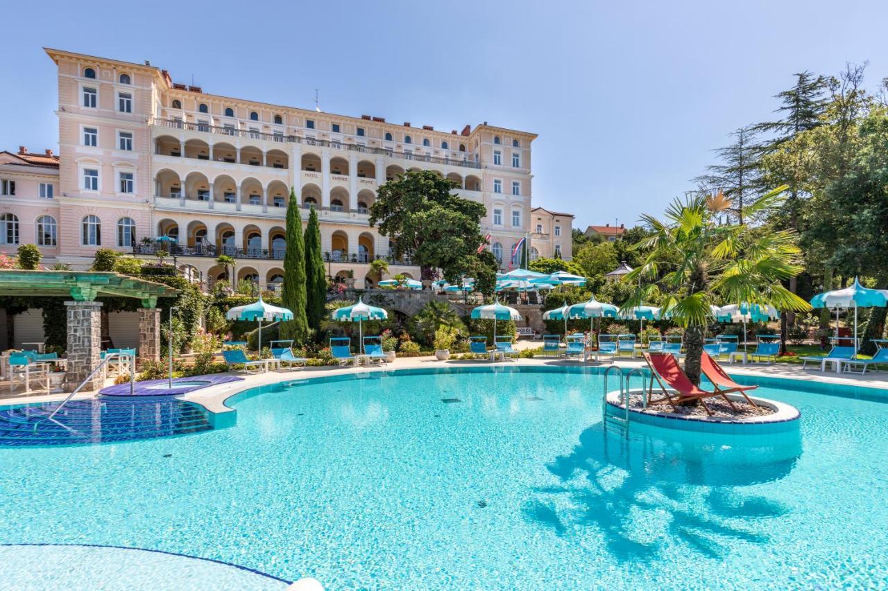 Hotel Kvarner Palace Crikvenica Bagian luar foto